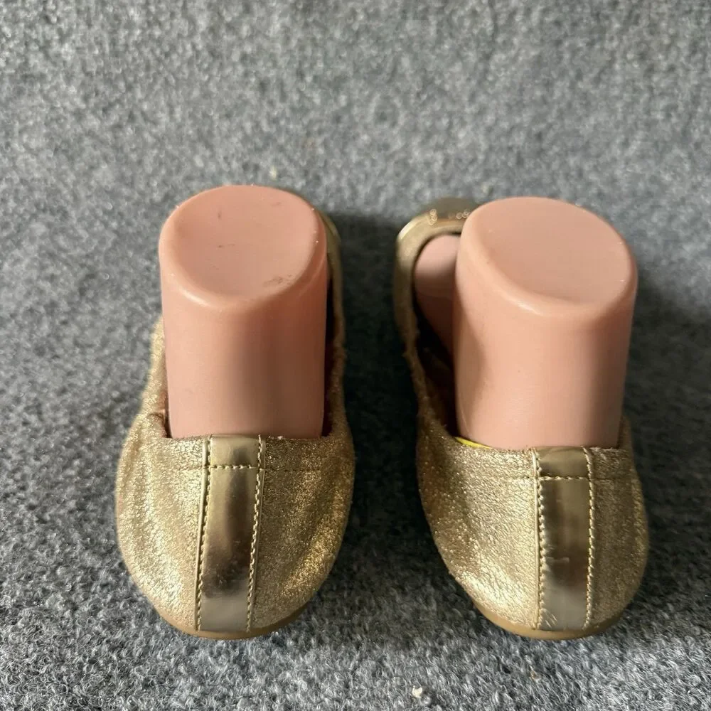 Coach Darsi Gold Metallic Slip-On Ballet Flat Logo Plate Cap Toe Shoe Size 8.5